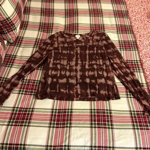 Peyton Jensen tie die stretchy shirt